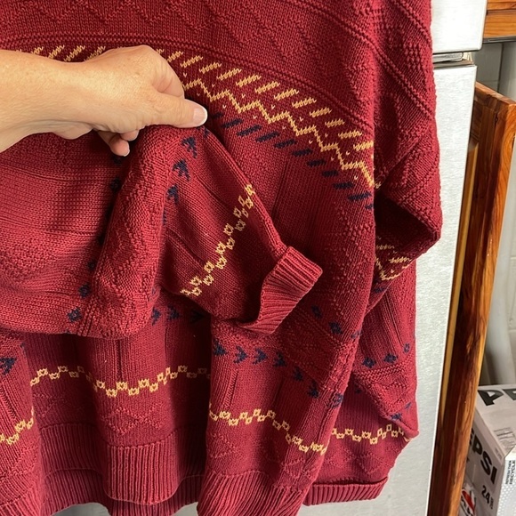 THE  fox collection v-neck long‎ sleeve sweater burgundy w/ designs men’s L - Picture 4 of 8